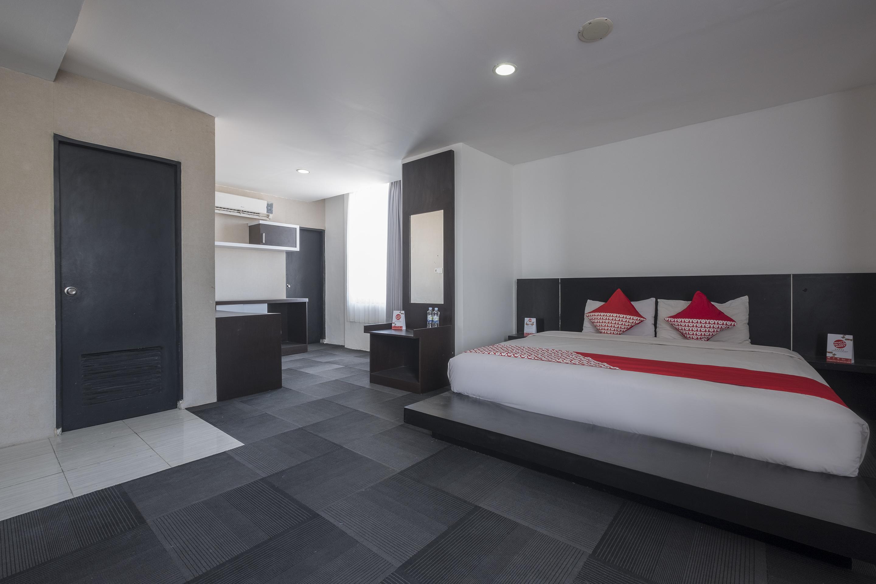 Urbanview Hotel Asyra Makassar Dış mekan fotoğraf