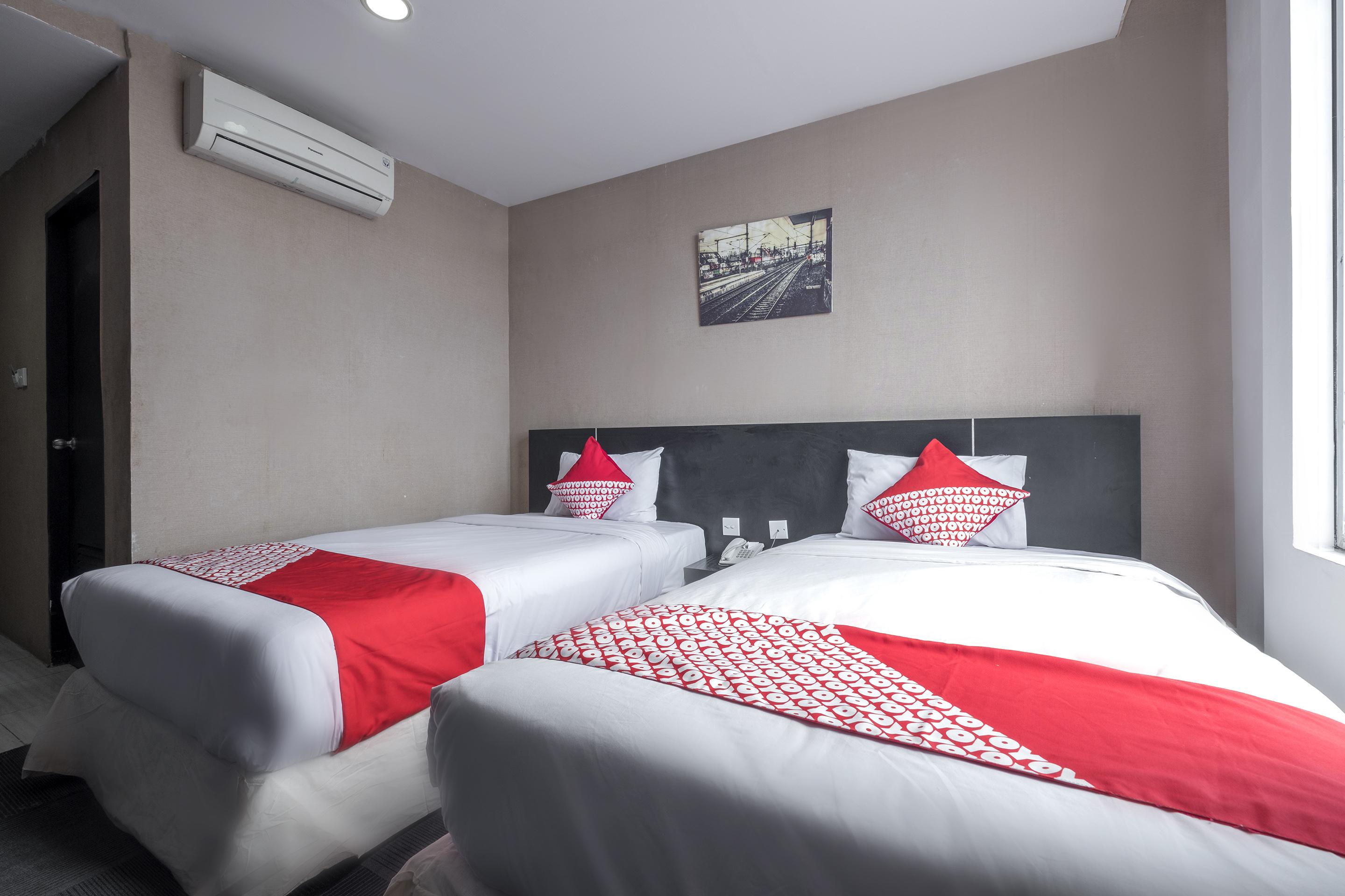 Urbanview Hotel Asyra Makassar Dış mekan fotoğraf