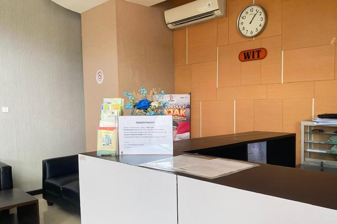 Urbanview Hotel Asyra Makassar Dış mekan fotoğraf